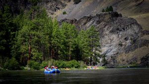 la-trb-idaho-bourbon-salmon-river-rafting-2015-001